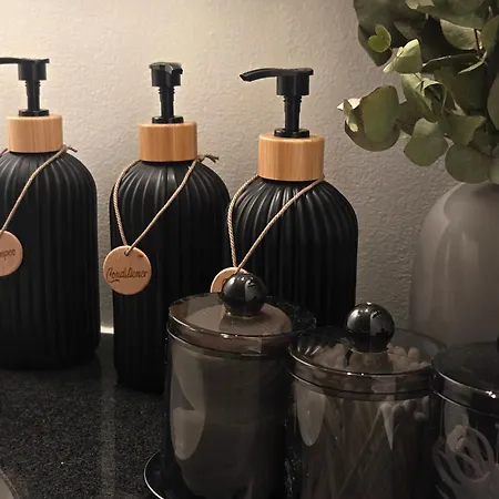 Spacious 100sqm Nordic Designer With 2 Large Bedrooms In Amager Köpenhamn