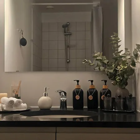 Spacious 100sqm Nordic Designer With 2 Large Bedrooms In Amager Lägenhet Köpenhamn