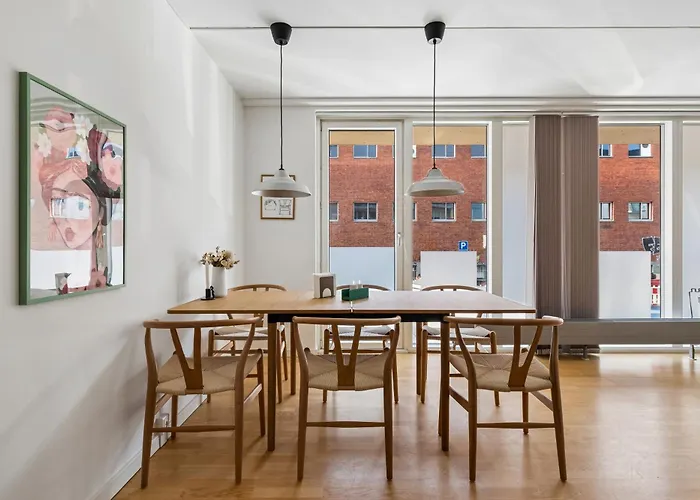 Apartment Spacious 100sqm Nordic Designer With 2 Large Bedrooms In Amager